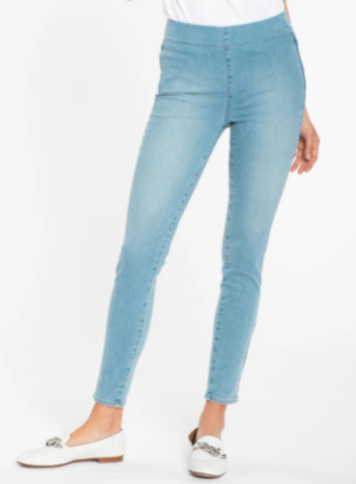 Clean Seascape Super Skinny Ankle Pull-On Jeans