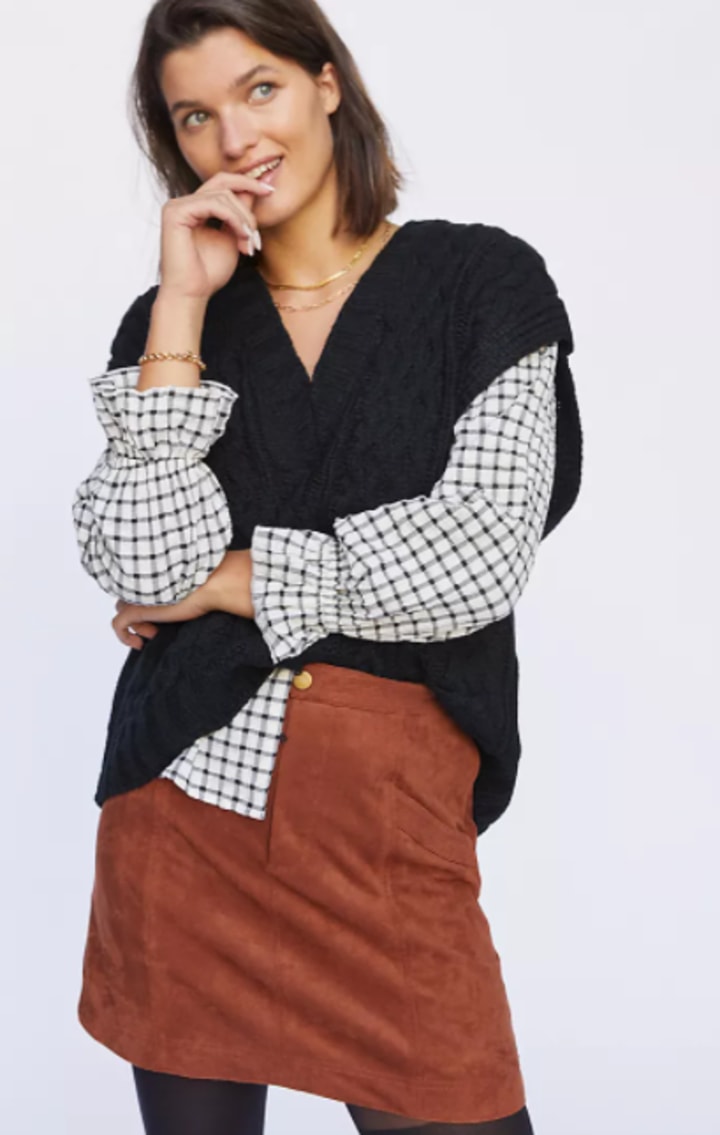 Lea & Viola Cable Knit Sweater Vest