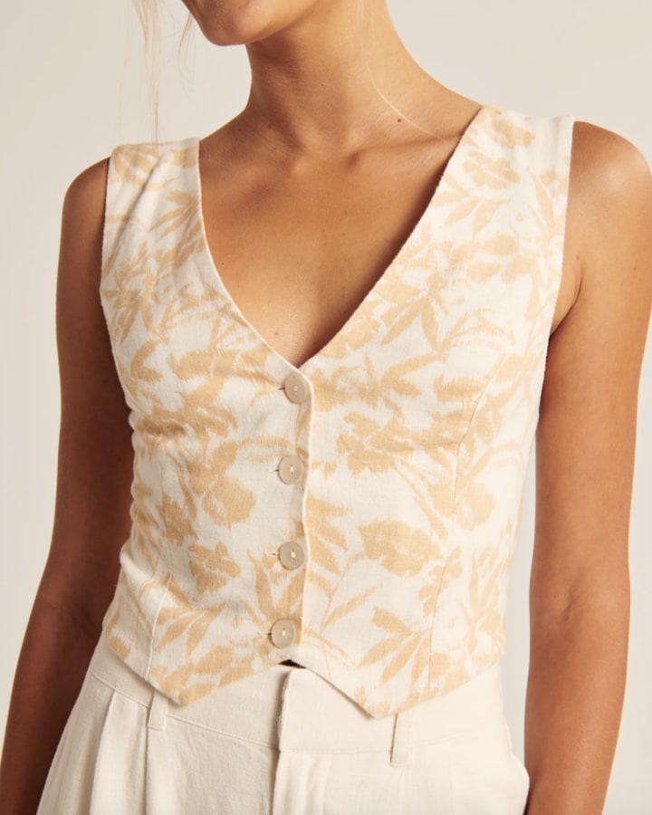 Abercrombie & Fitch Linen-Blend Vest Set Top