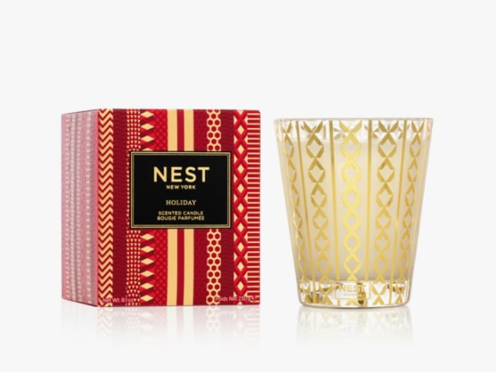 Nest Holiday Scented Candle