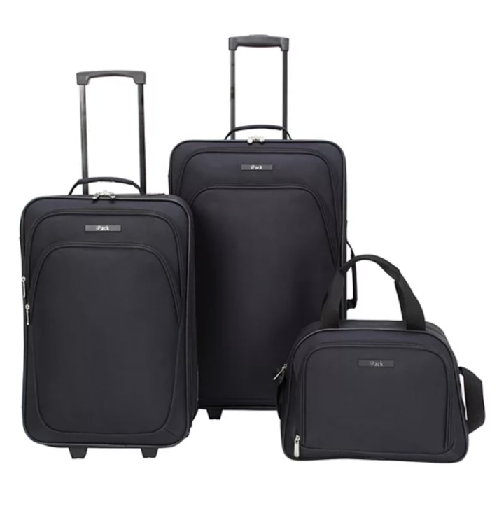 iPack Aspen 3-Piece Softside Wheeled Luggage Set