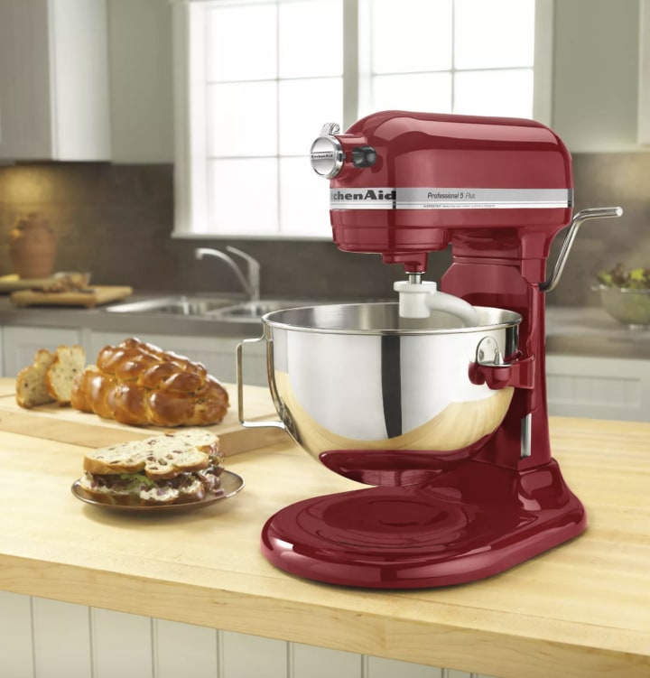 Grab this Cuisinart Stand Mixer while it's on sale for $120 off
