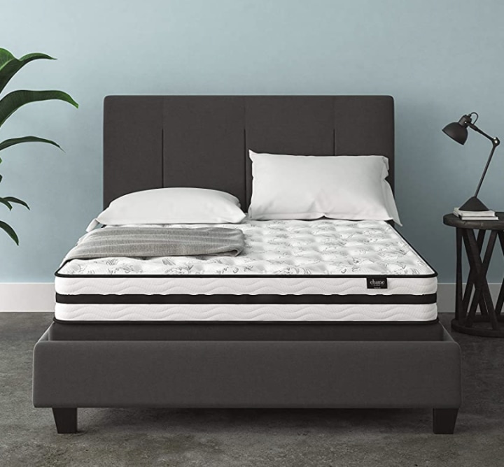 Signature Design by Ashley Chime 8-Inch Firm Hybrid Mattress