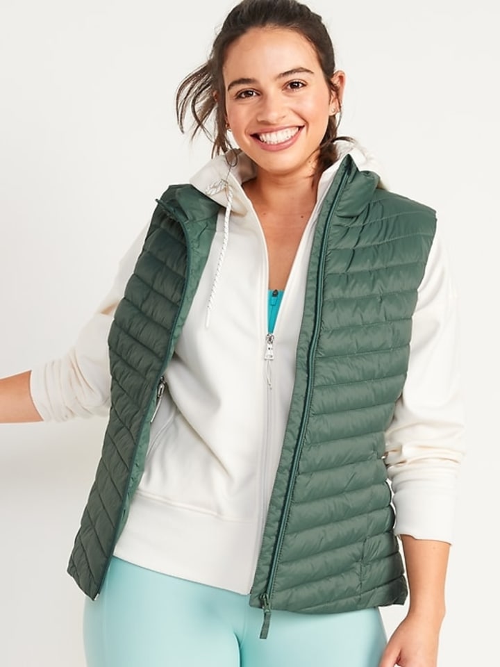 Water-Resistant Narrow-Channel Puffer Vest for Women