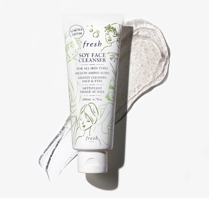 Limited-Edition Soy Makeup Removing Face Wash