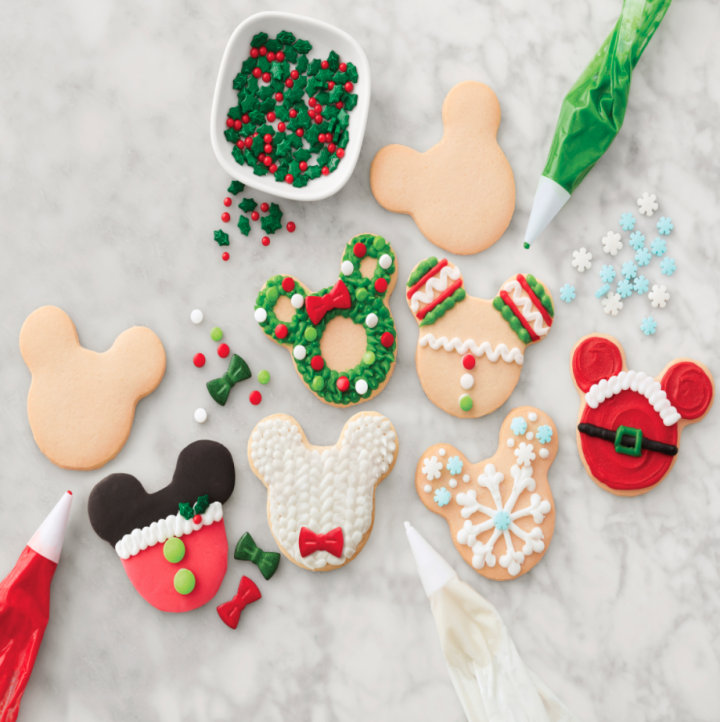 Mickey Mouse Holiday Cookie Kit