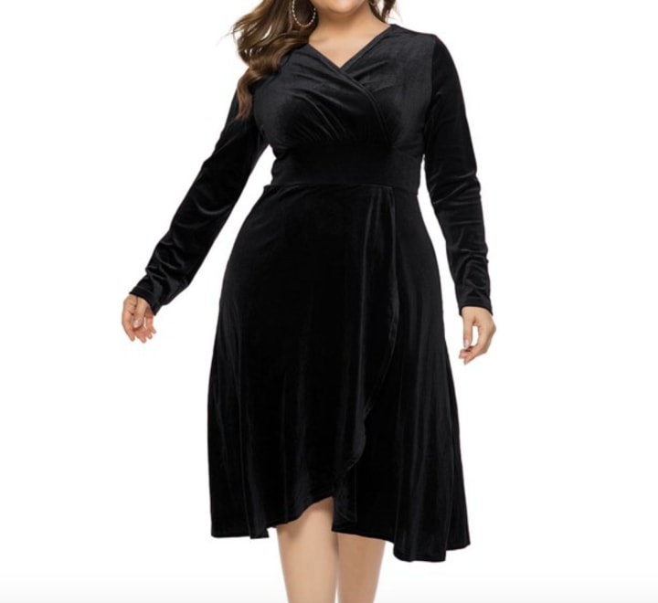 13 plus-size holiday dresses for festive gatherings in 2021