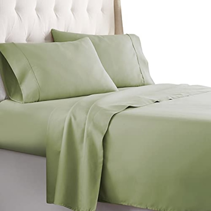 This best-selling sheet set with more than 142,000 ratings on  is on  sale for less than $30: 'The best I've ever bought