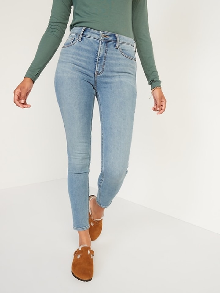 Old Navy High-Waisted Built-In Warm Rockstar Super Skinny Jeans