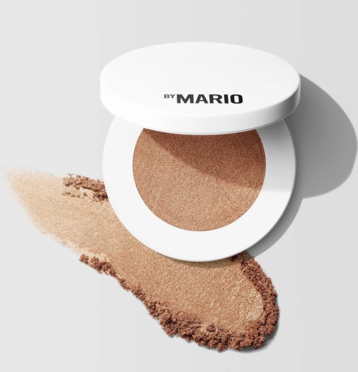 glowing skin Makeup by Mario Soft Glow Highlighter