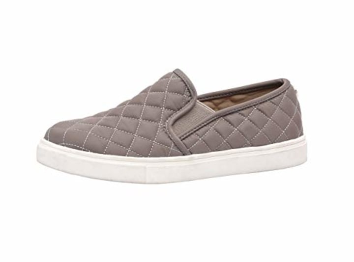 Reed Comfort Quilted Sneaker