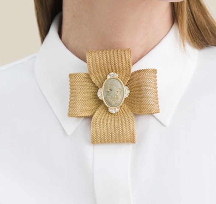 Chico's Cappuccino Faux Pearl Goldtone Bow Pin