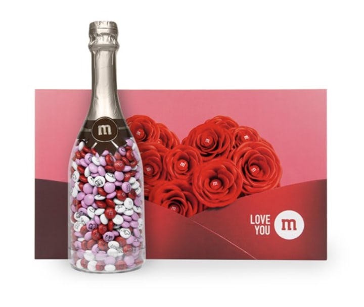 Personalizable M&M’S Occasion Bottle in Romance Gift Box