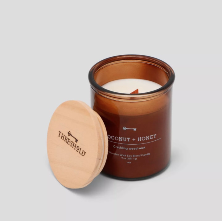 Crackling Wooden Wick Candle Coconut and Honey