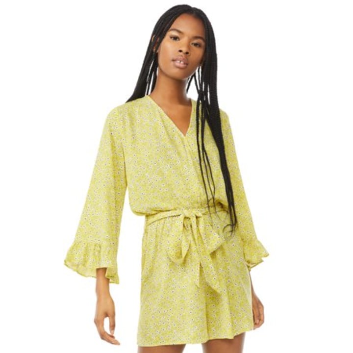 Scoop Women&#039;s Tie Waist Romper with Ruffle Sleeves