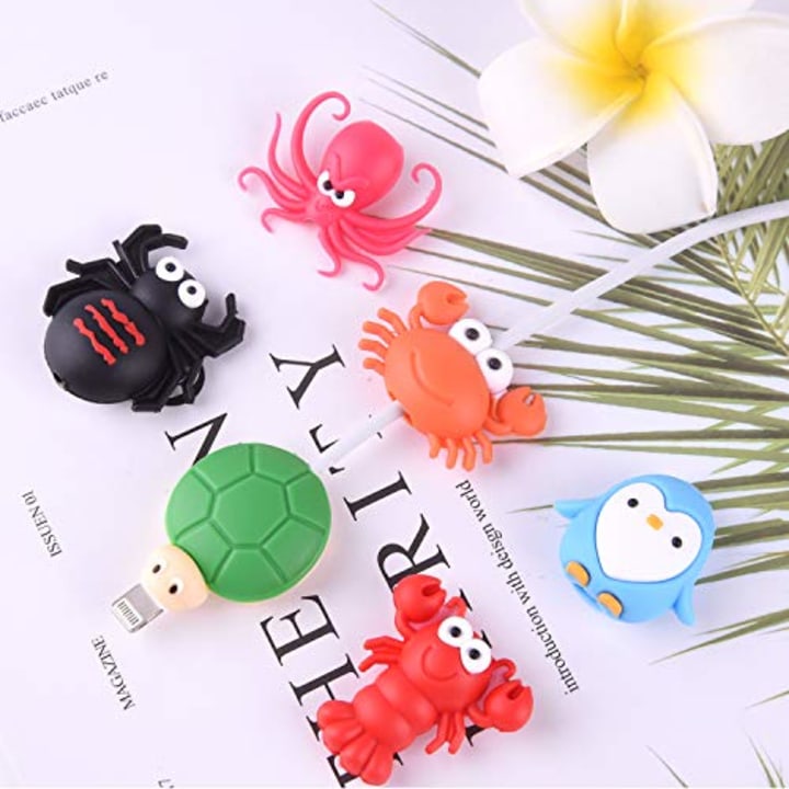 TUPARKA 18 pcs Cable Protector for iPhone,ipad USB Cable, Plastic Cable Protectors Cute Fish Dinosaur Animals Charging Cable Saver, Phone Accessory Protect USB Charger
