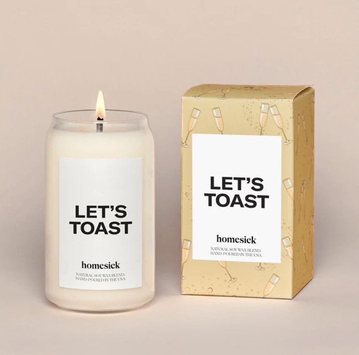 29 Lovely Engagement Gifts for the Happy Couple
