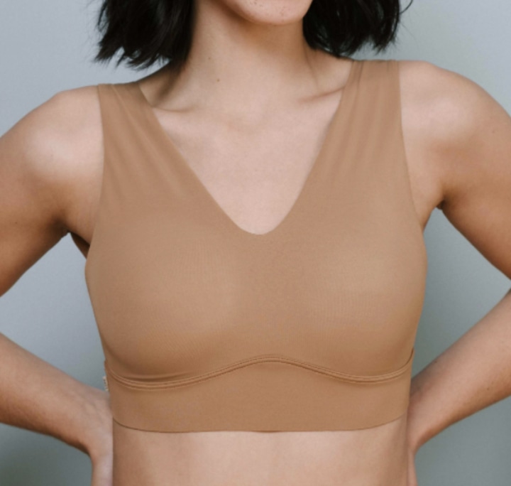 Calvin Klein Invisibles Comfort Lightly Lined Retro Bralette - Black -  Curvy Bras