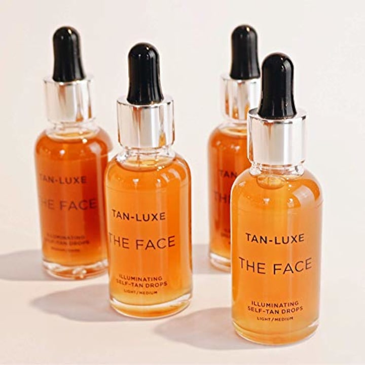 TAN-LUXE The Face - Illuminating Self-Tan Drops to Create Your Own Self Tanner, 30ml - Cruelty &amp; Toxin Free - Light/Medium