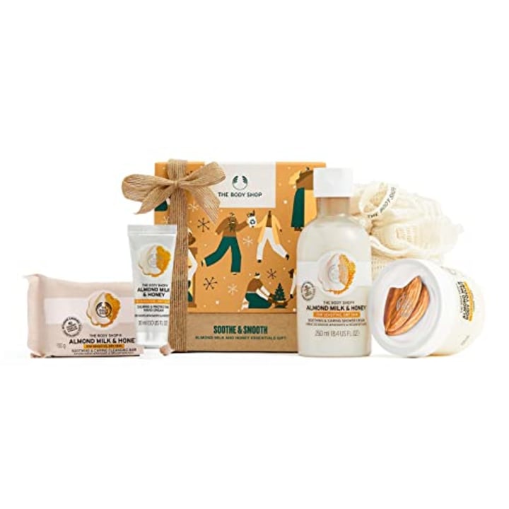 The Body Shop Soothe &amp; Smooth Almond Milk &amp; Honey Essentials Gift Set, Hydrating &amp; Moisturizing Skincare Treats for Dry and Sensitive Skin, 5 Count