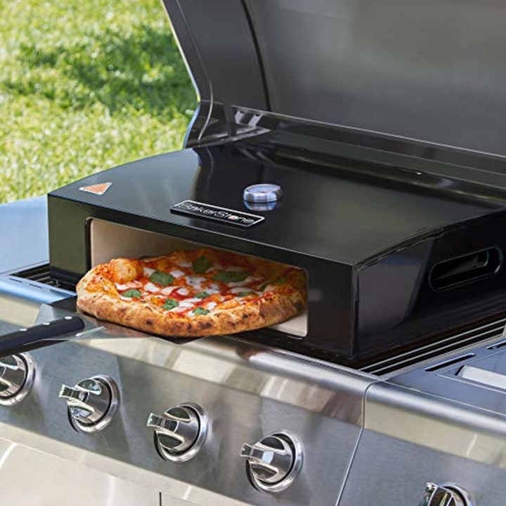 BakerStone Pizza Oven for Grill Top