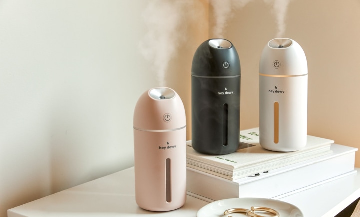Hey Dewy Wireless, Rechargeable, Self-Care, Skin-Nourishing, Hydrating, Portable Cool Mist Humidifier (Pearl)