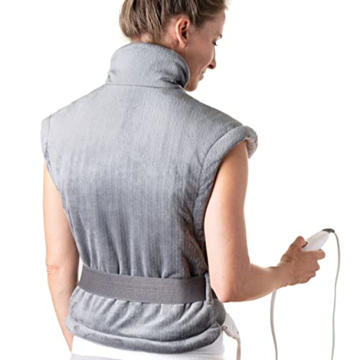Pure Enrichment(R) PureRelief(TM) XL Heating Pad for Back &amp; Neck - Heat Therapy for Muscle Pain, Cramps, and Sore Muscles in Neck, Back, and Shoulders - 4 Heat Settings with Auto Shut-Off (Gray)