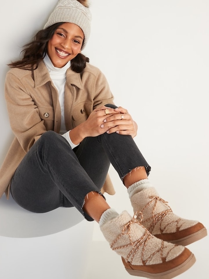 Old Navy Faux-Fur-Lined Sherpa Boots