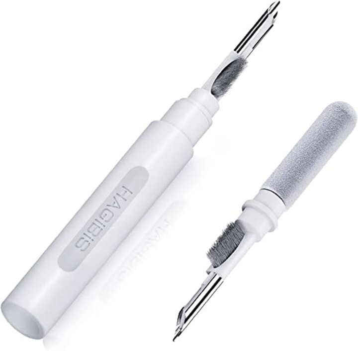 Earbud Cleaning Pen