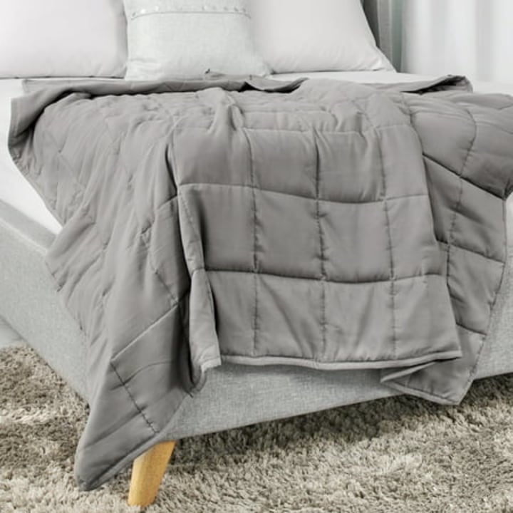 Tranquility Antimicrobial Quilted Weighted Blanket, 12LB