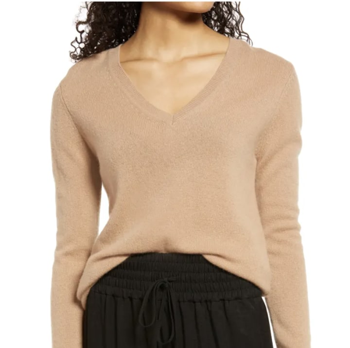 Cashmere Essential V-Neck Sweater