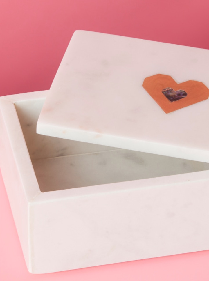 5x7 Marble Decorative Box With Heart Lid