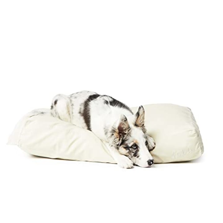 FABLE Dog Bed