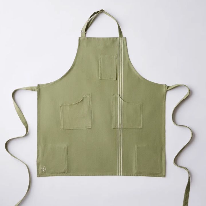 Five Two Ultimate Apron