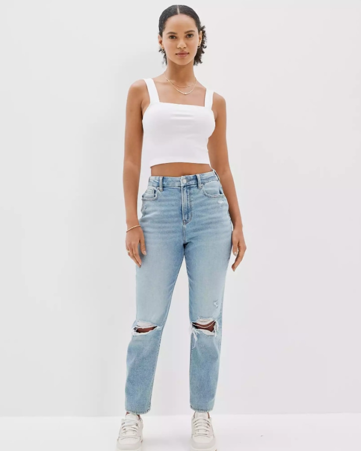 We tried American Eagle's mom jeans — here's what we thought