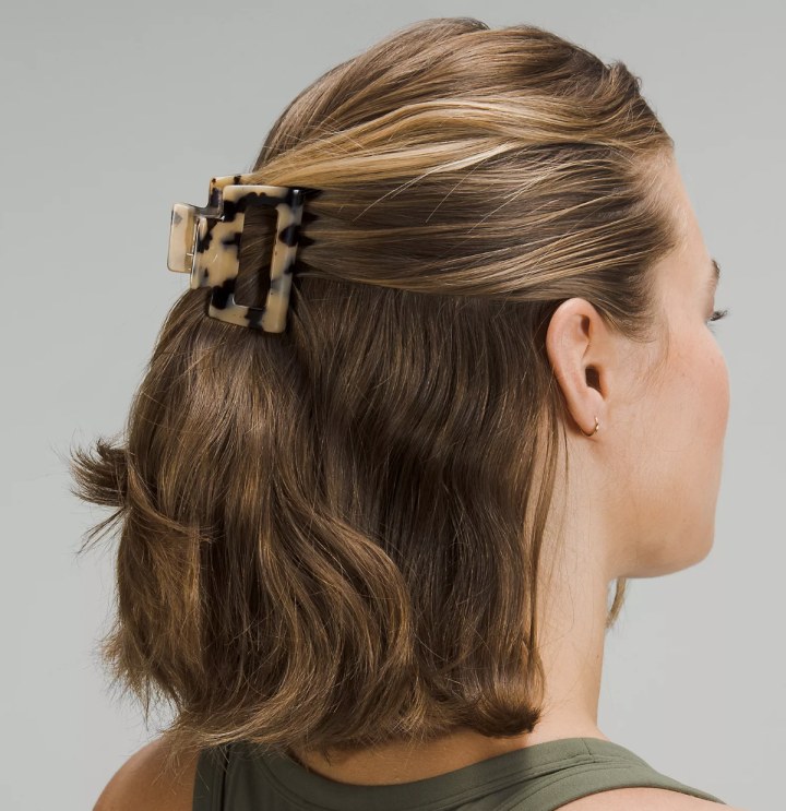Medium Claw Hair Clip