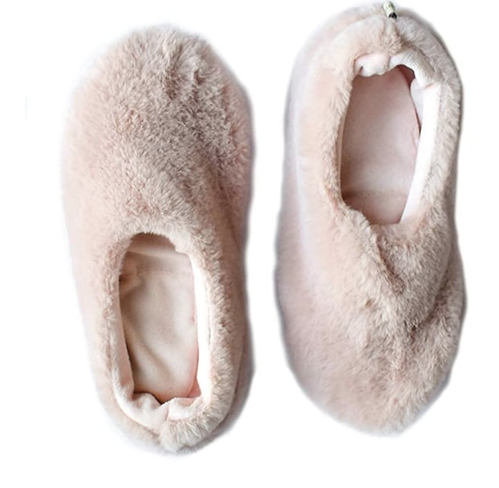 cozy indoor house slippers