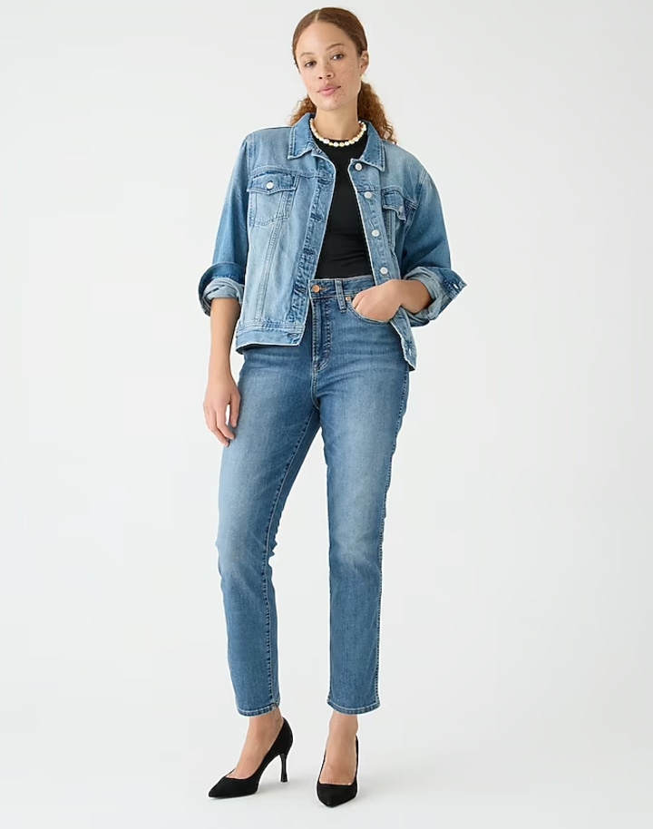 Curvy Vintage Slim-Straight Jean