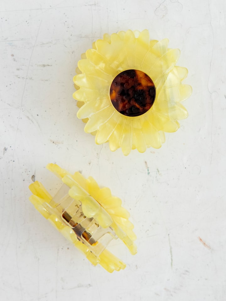 Natural Life Sunflower Claw Clips
