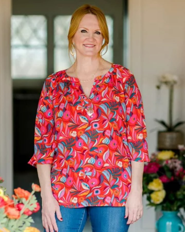 The Pioneer Woman Floral Peasant Blouse 