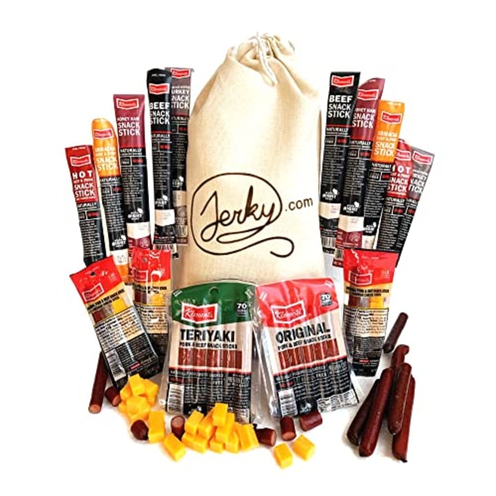 Jerky Gift Basket for Men &amp; Women - 26pc Jerky Variety Pack of Beef, Pork, Turkey &amp; Ham Snack Sticks - Meat and Cheese Gift Set - High Protein Snacks for Adults, Unique Gift Idea for Any Occasion