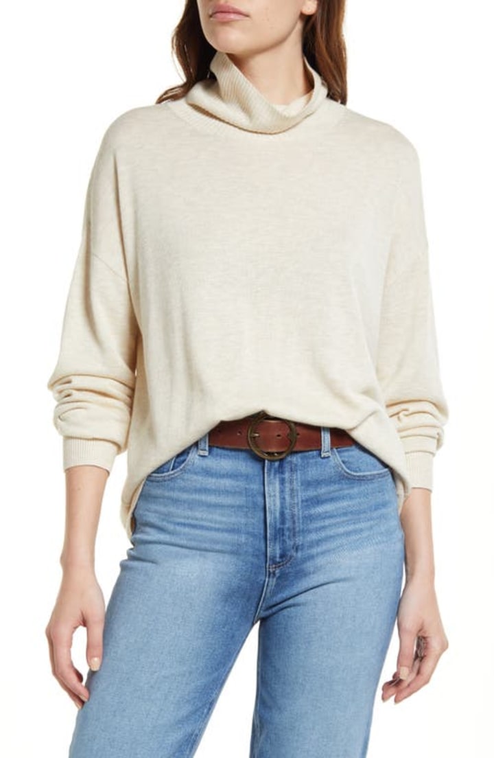 Treasure &amp; Bond Turtleneck Sweater in Beige Oatmeal Light Heather at Nordstrom, Size X-Large