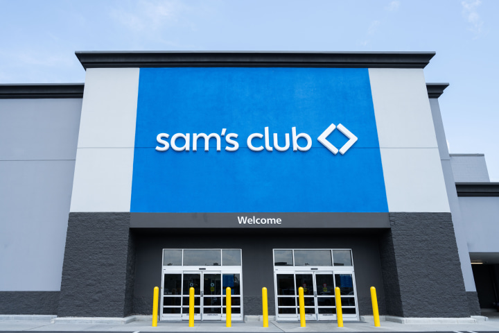 Exterior of Sam's Club
