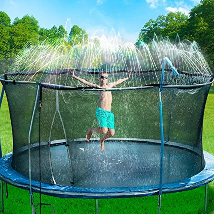 Bobor Trampoline Sprinkler for Kids, Outdoor Backyard Water Park Fun Summer Outdoor Water Sprinkler Toys for Boys Girls (Black, 39ft)