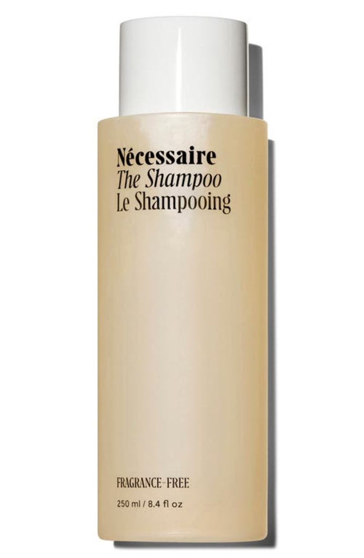 N?cessaire The Shampoo- Balancing Cleanse With Hyaluronic Acid, Niacinamide + Panthenol 8.4 oz / 250 mL