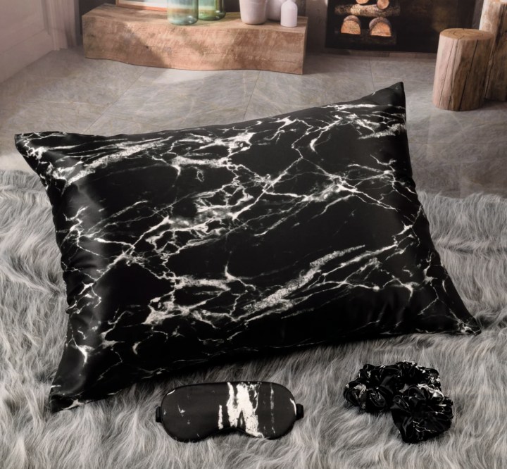 Black Marble Silk Pillowcase Set 