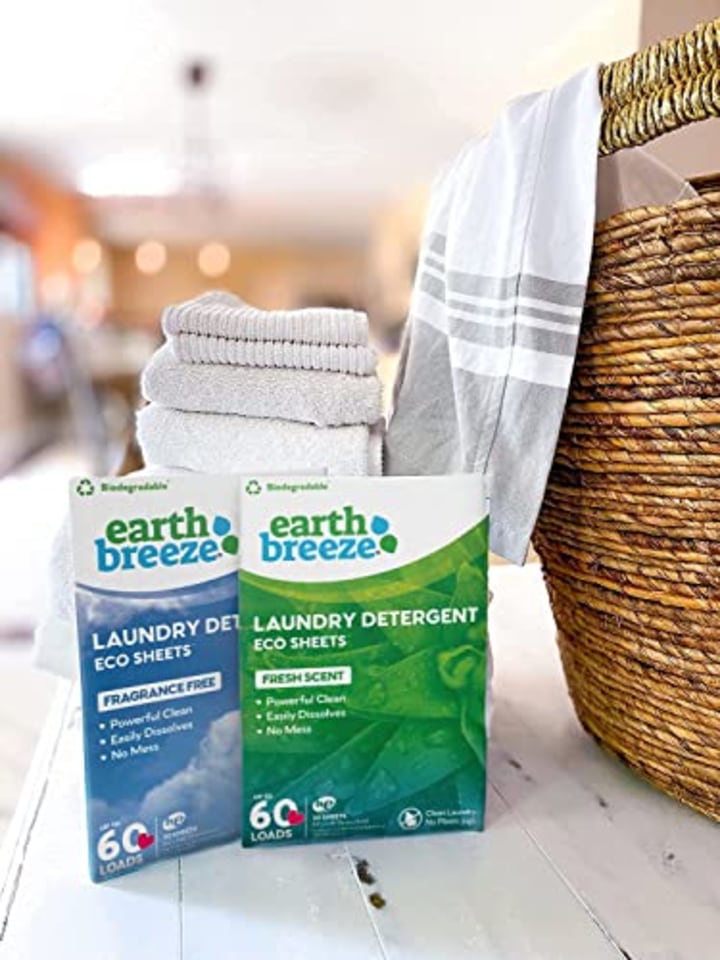 Earth Breeze Laundry Detergent Sheets - Fresh Scent - No Plastic Jug (60 Loads) 30 Sheets, Liquidless Technology...