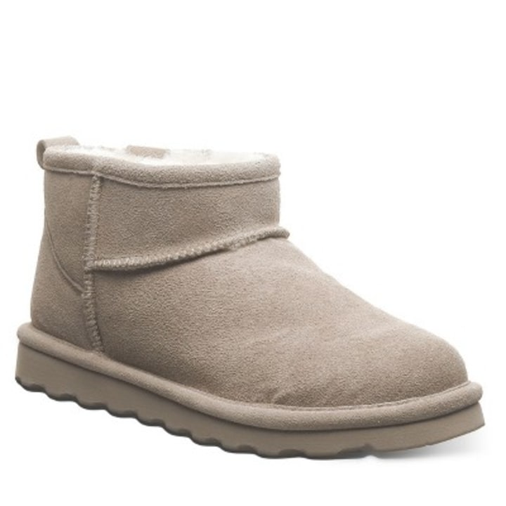 Bearpaw Women&#039;s Shorty Boots