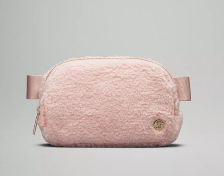 Bags, I Am Selling A Brand New Fluffy Handle Bag
