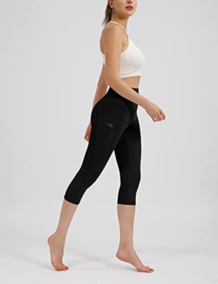 ALWAYS Women's Capri Yoga Leggings - High Waist Tummy Control Soft Stretch  Workout Activewear Pockets Pants Lilac Grey S at Amazon Women's Clothing  store